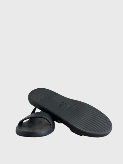 Sandales The Row noires T.40