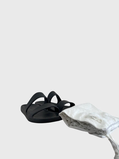 Sandales The Row noires T.40