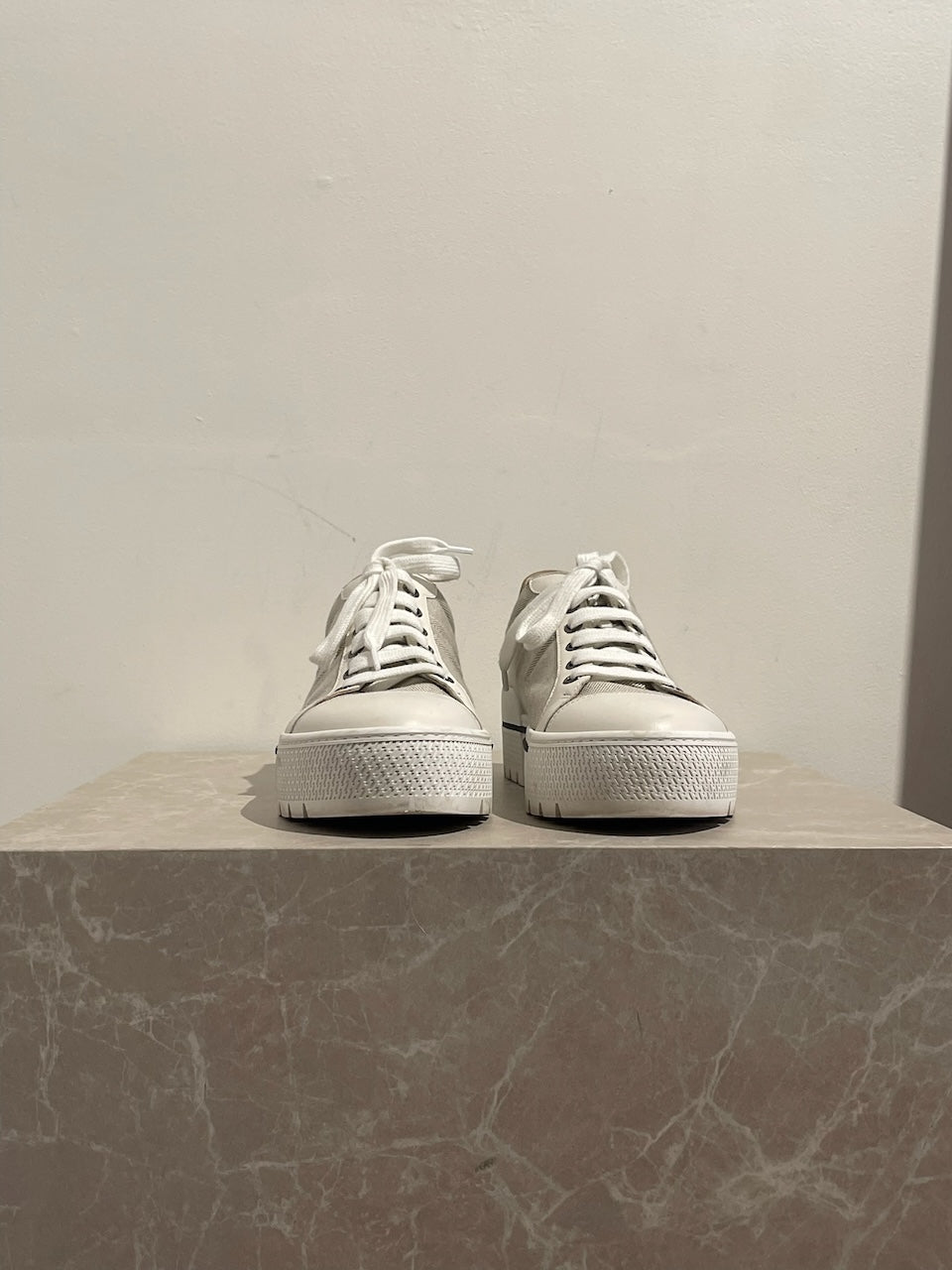Baskets Hermès blanches T.38