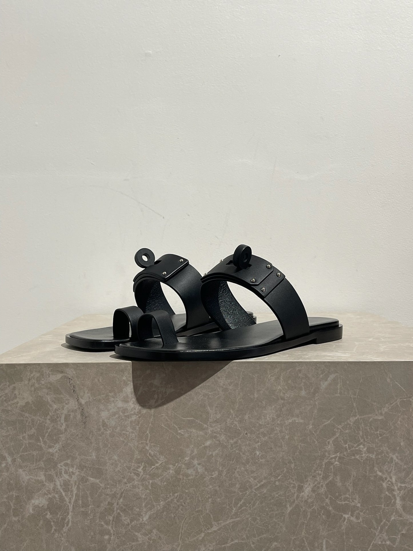 Sandales Hermes July noires T.36