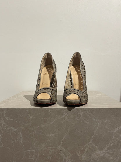 Escarpins Christian Louboutin beige T.38