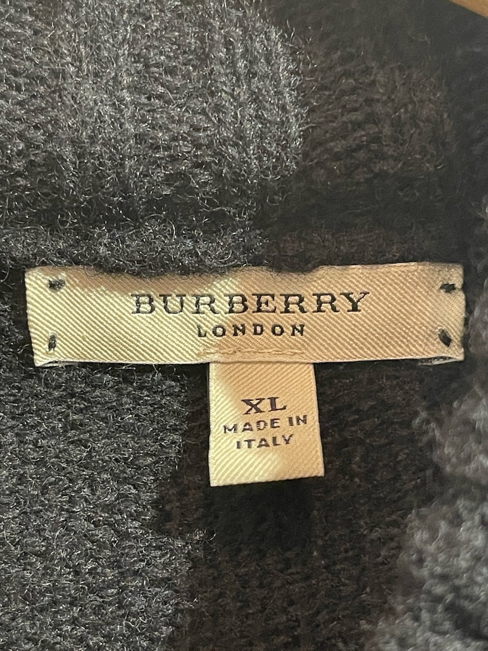 Pull Burberry noir T.XL