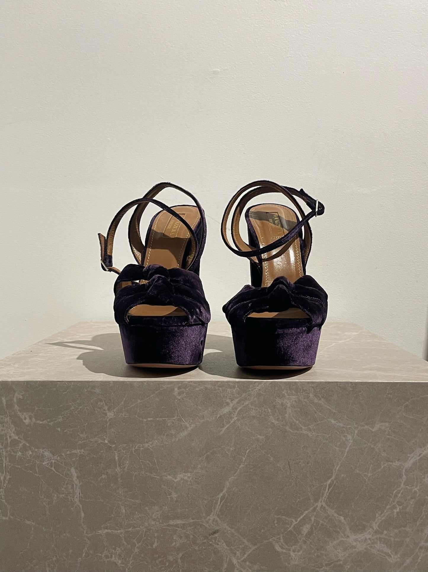 Sandales Aquazzura violettes T.38,5