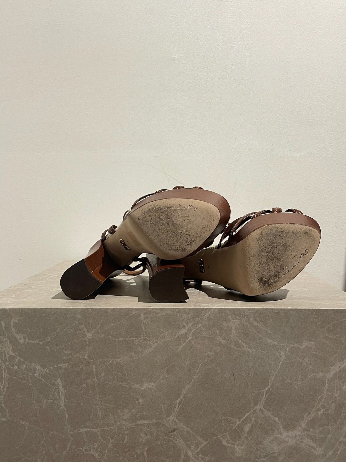 Sandales Dolce & Gabbana marron T.38