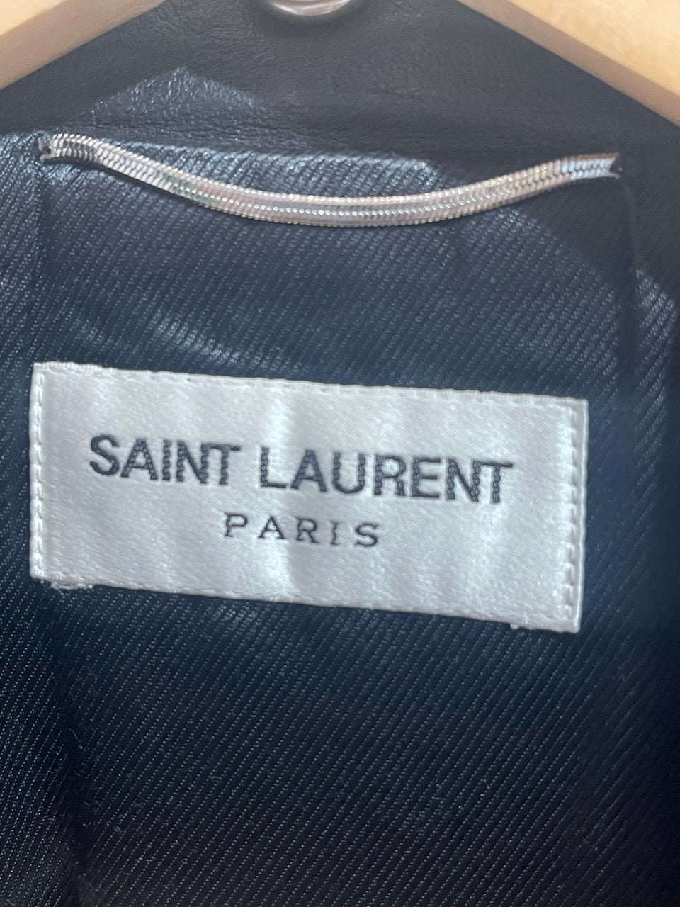 Perfecto Saint Laurent noir T.46
