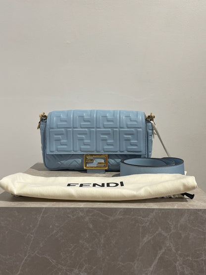 Sac Fendi Baguette bleu NEUF