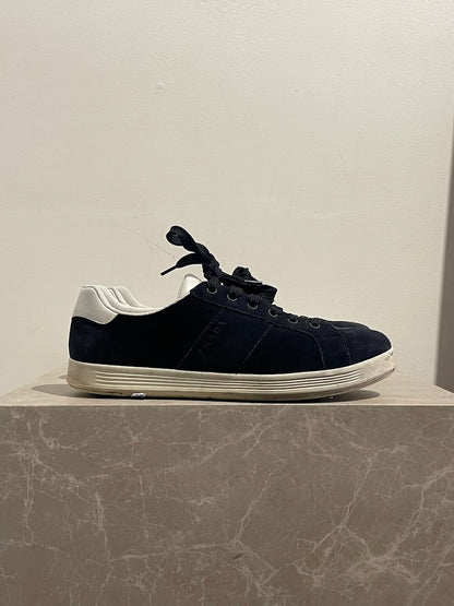 Baskets Prada bleu marine T.41,5