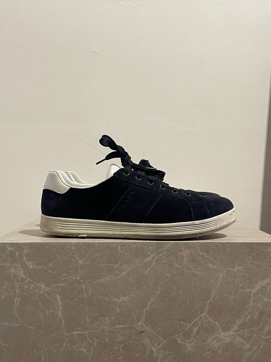 Baskets Prada bleu marine T.41,5