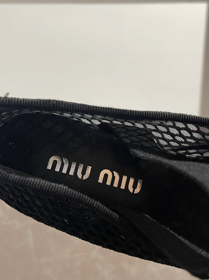 Ballerines Miu Miu noires T.38,5