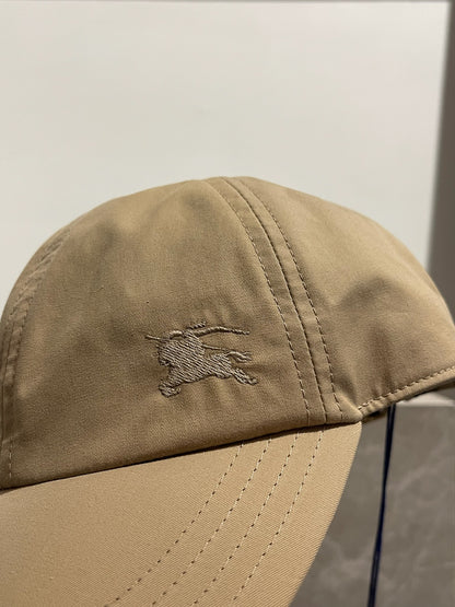 Casquette Burberry beige