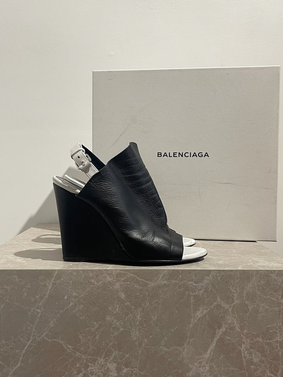 Sandales Balenciaga Glove T.36