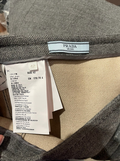 Jupe Prada grise T.38