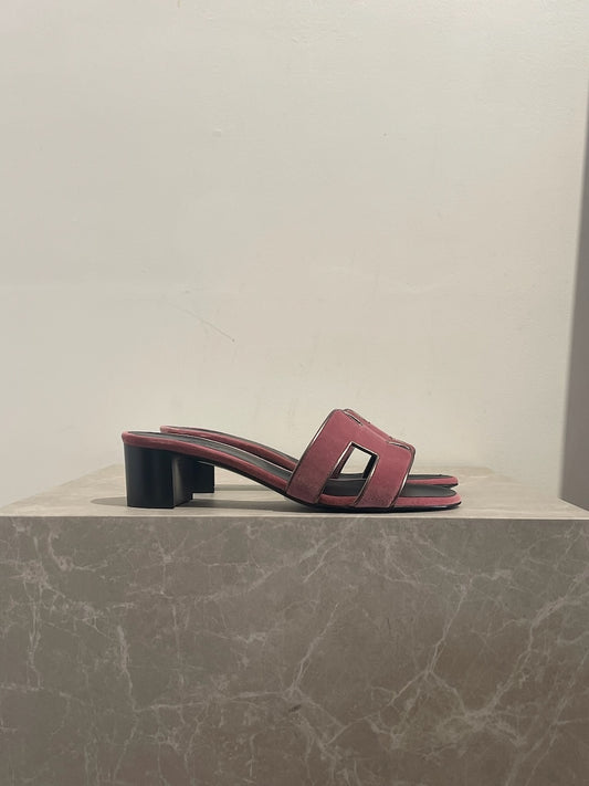 Sandales Oasis Hermes roses T.37 NEUVES