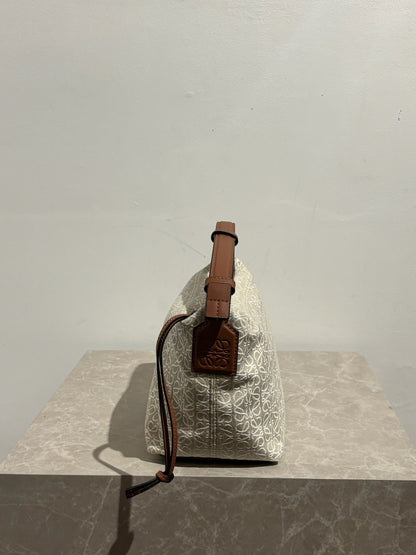 Sac Loewe Cubi