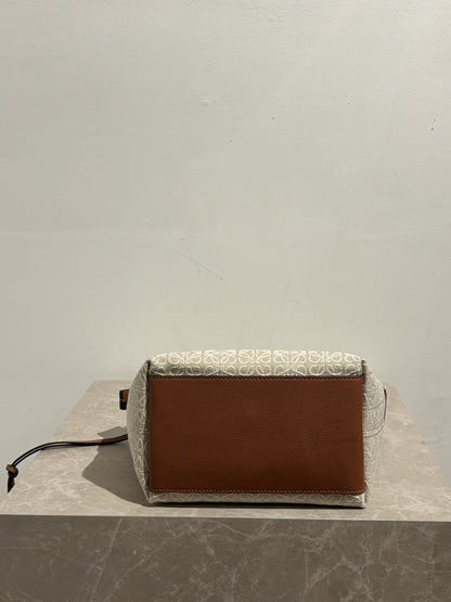 Sac Loewe Cubi