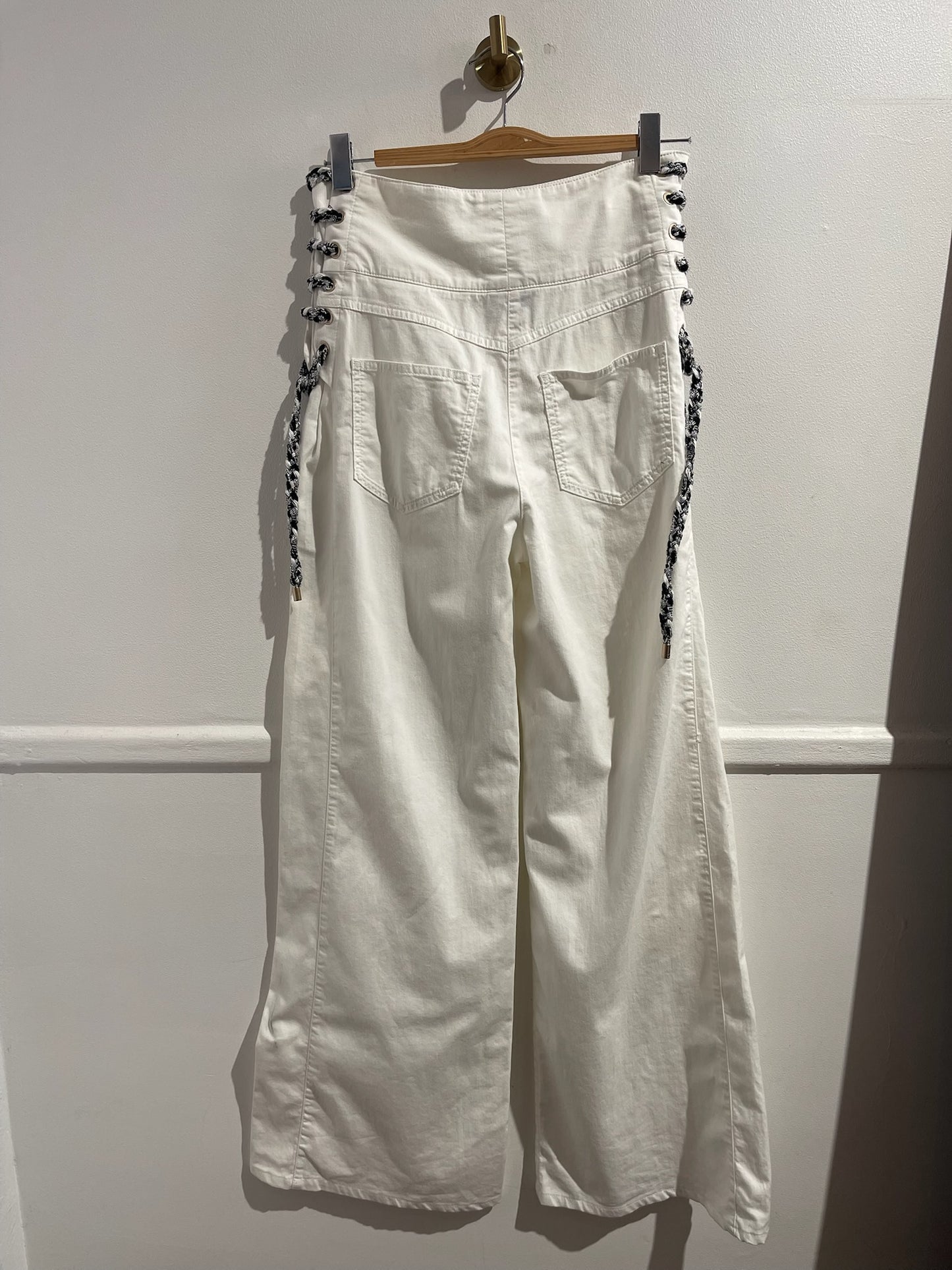 Pantalon Chanel blanc T.40