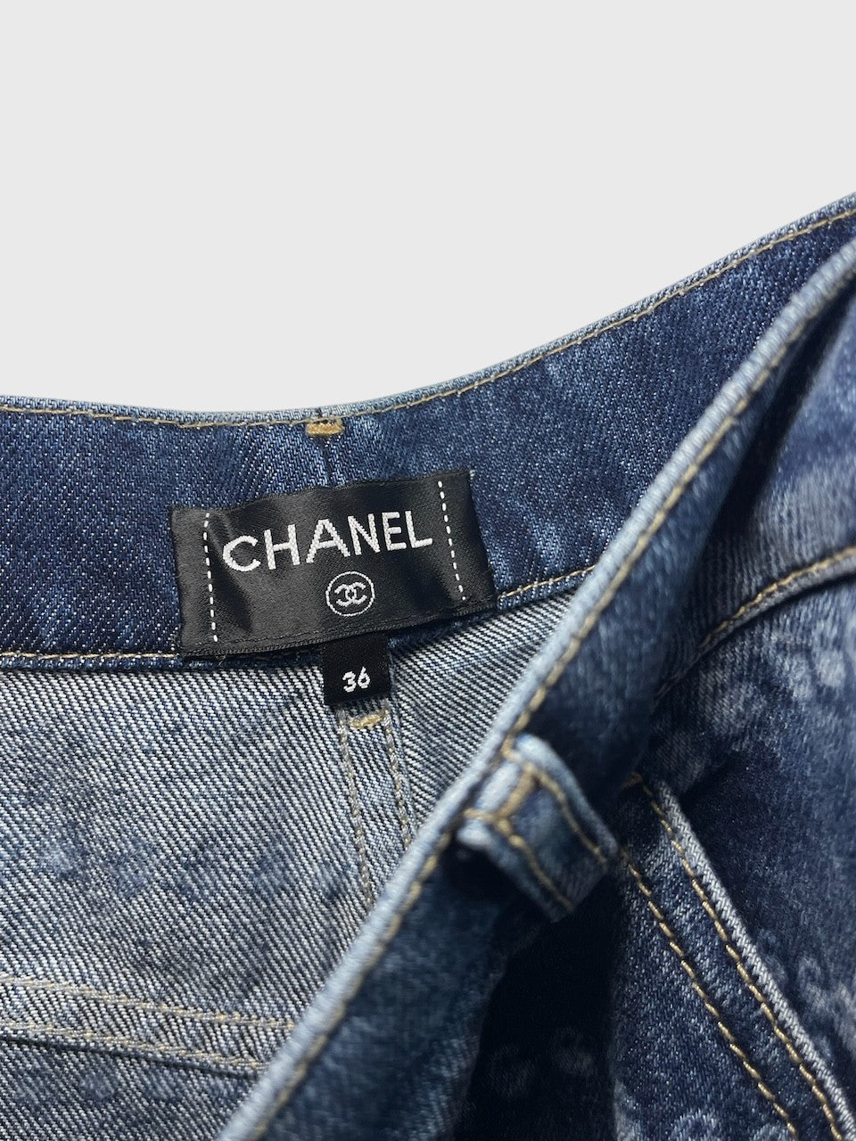 Jeans Chanel bleu T.36