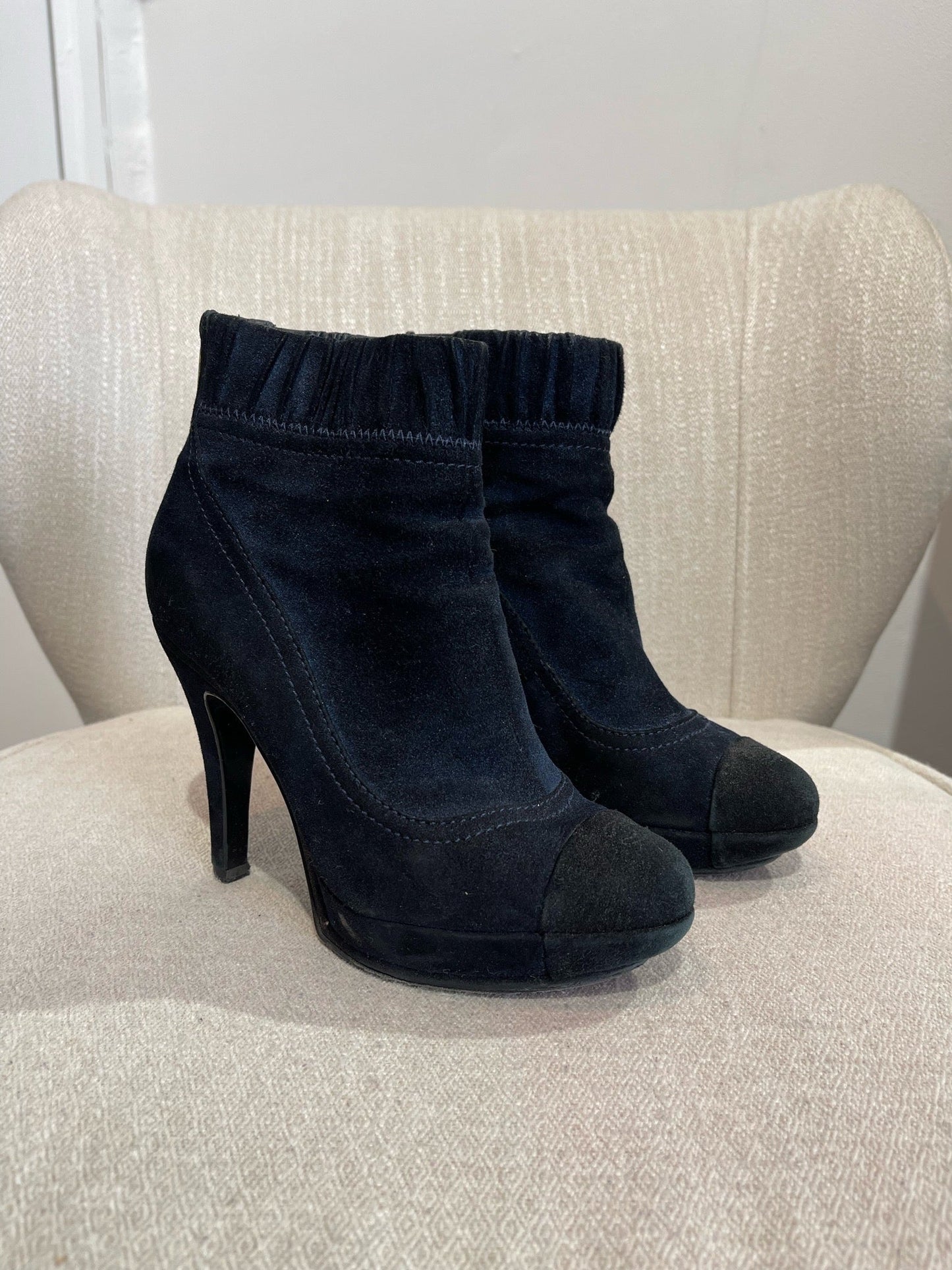 Boots Chanel bleues T.36