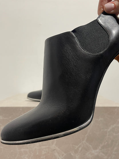 Boots Givenchy noires T.38,5