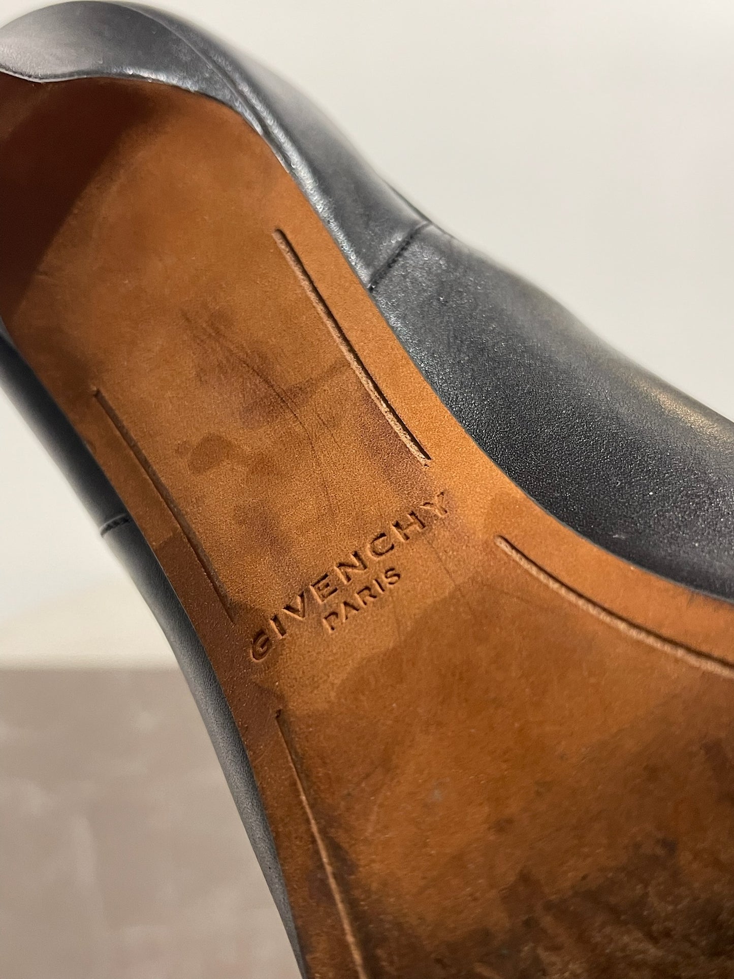 Boots Givenchy noires T.38,5