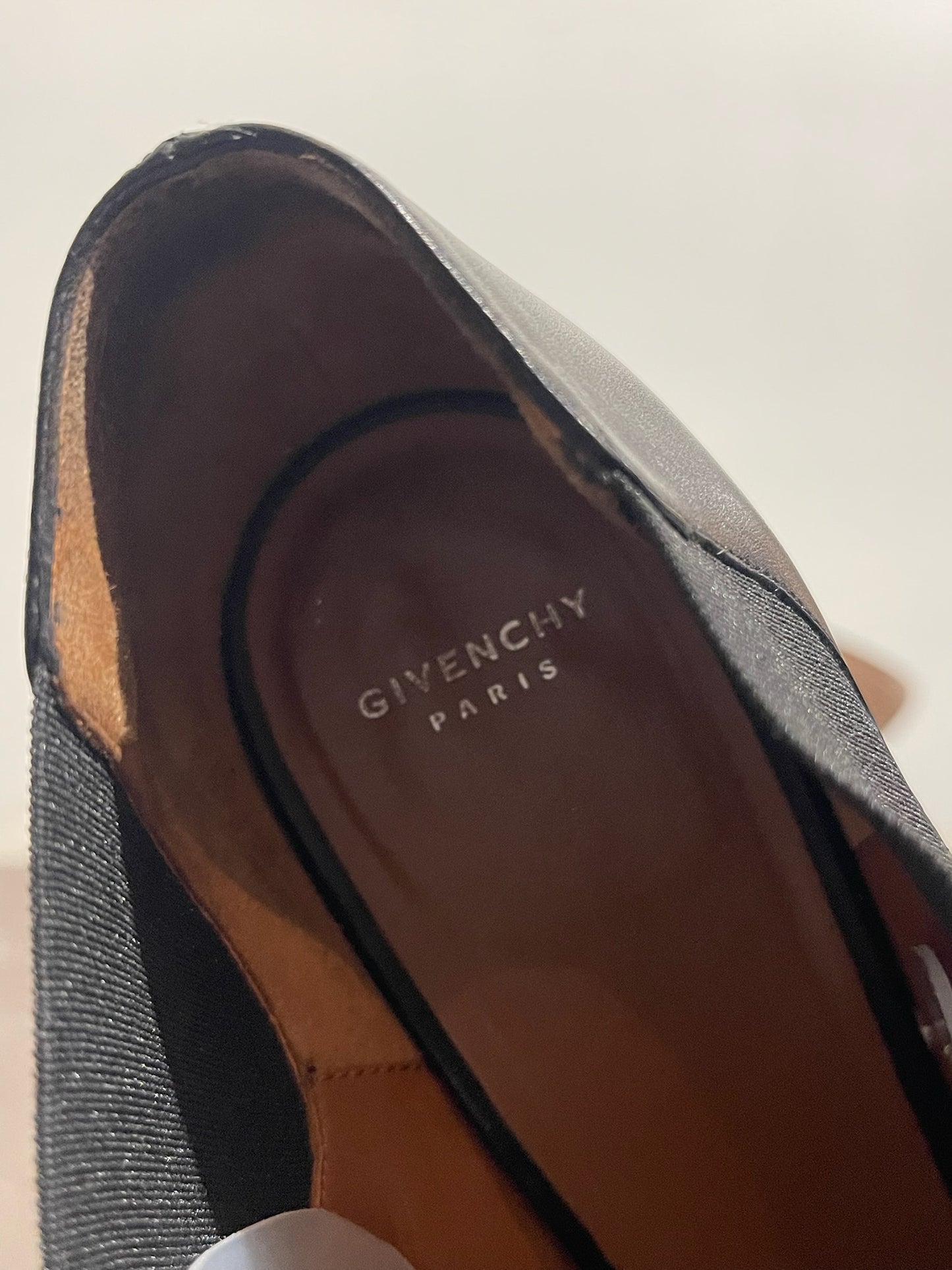 Boots Givenchy noires T.38,5