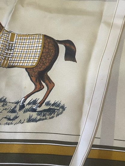 Foulard Hermès Couvertures et Tenues 90