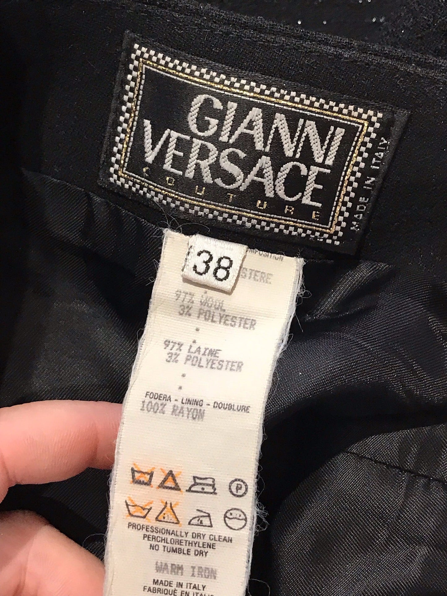 Jupe Gianni Versace noire paillette T.34