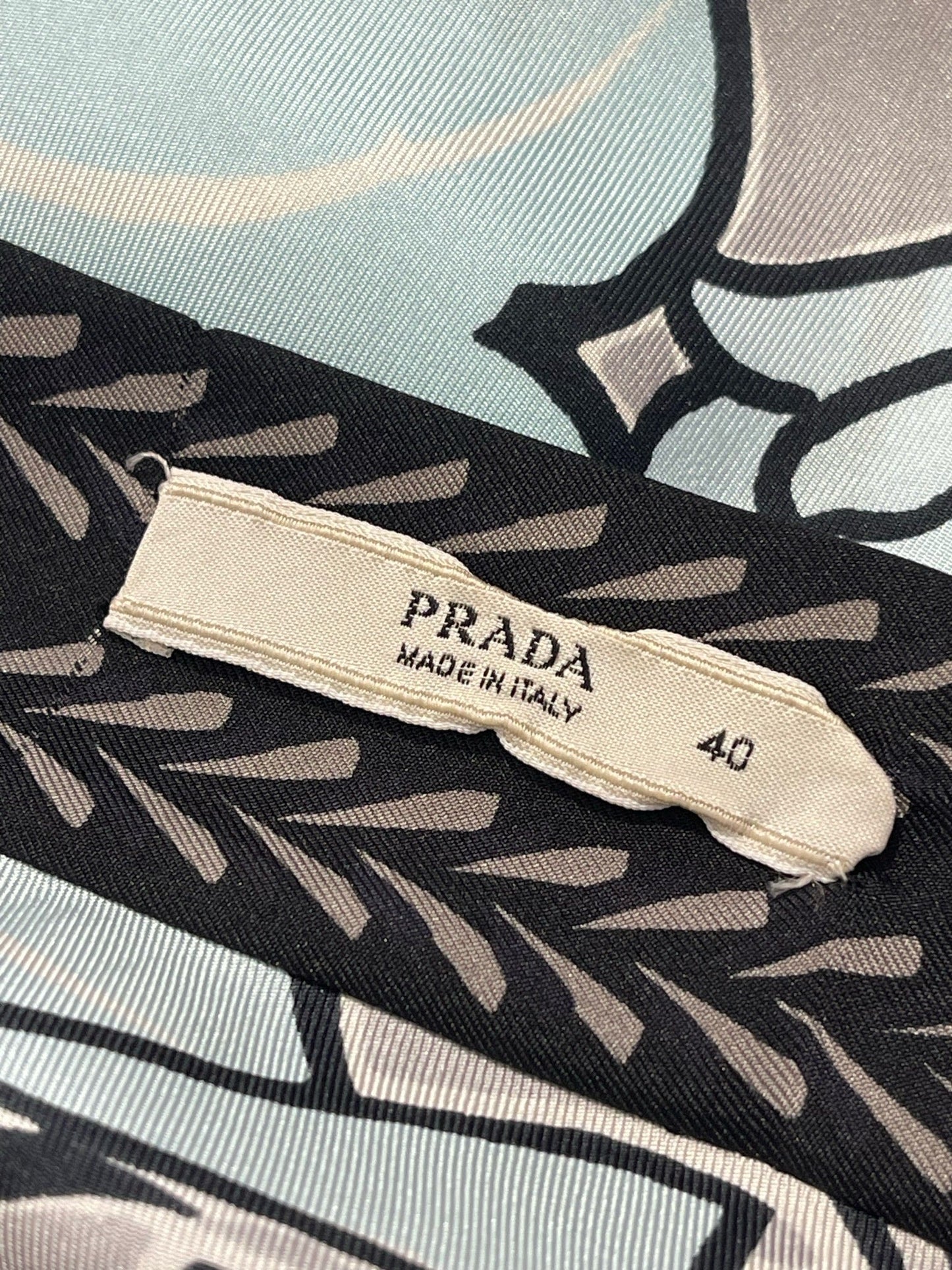 Jupe Prada foulard T.36