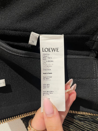 Robe Loewe noire T.36