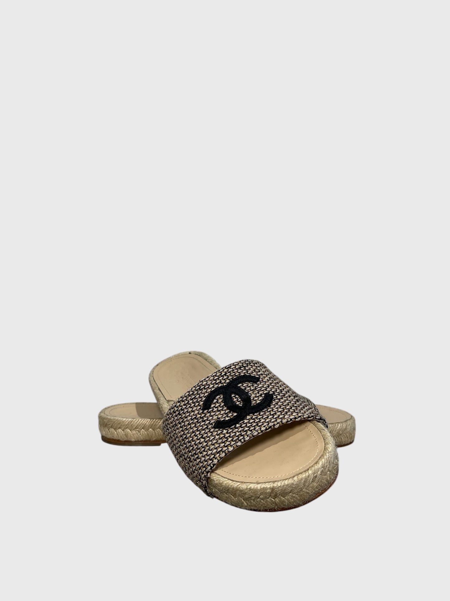 Sandales Chanel beige T.36