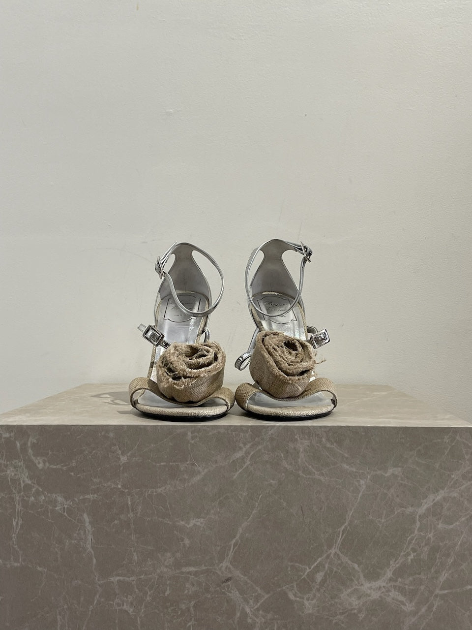 Sandales Roger Vivier T.39