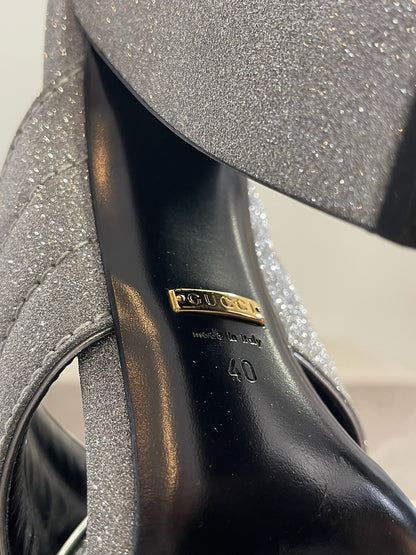 Mules Gucci argentées T.40