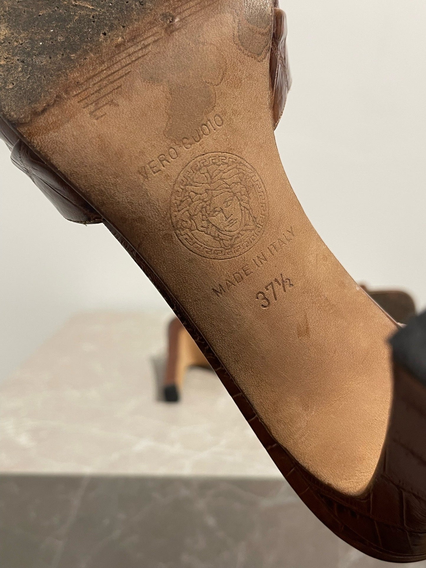 Sandales Gianni Versace marron T.37,5