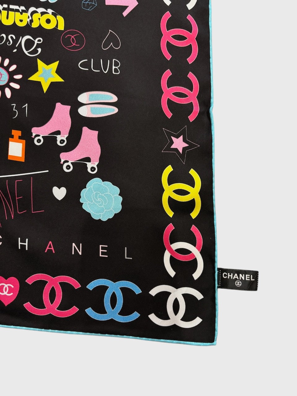 Foulard Chanel noir Disco
