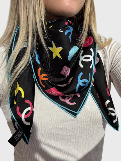 Foulard Chanel noir Disco