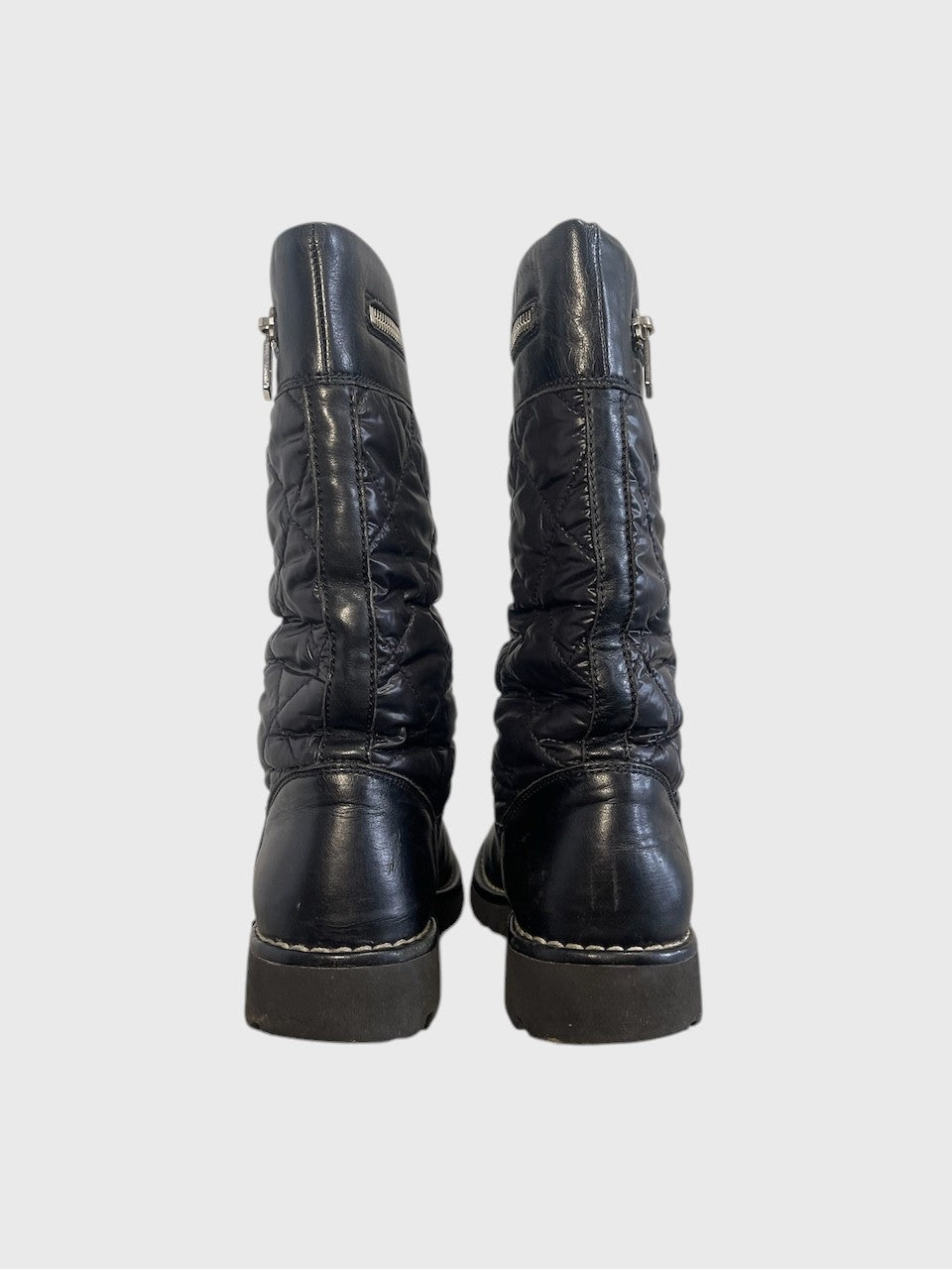 Bottes Chanel noires T.34,5
