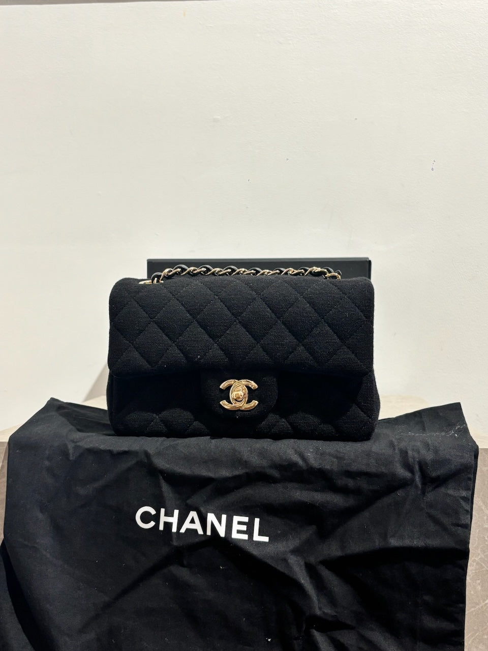 Sac Chanel Timeless mini noir