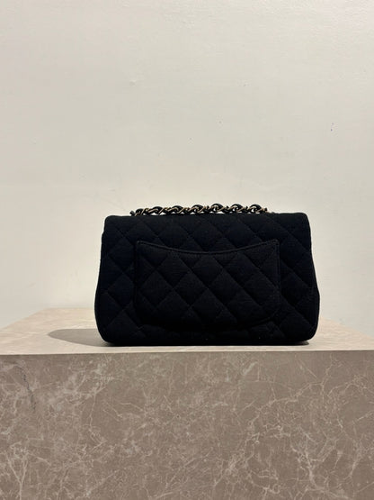 Sac Chanel Timeless mini noir