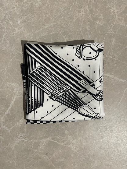 Carré 55 Hermès Sangle en zigzag noir