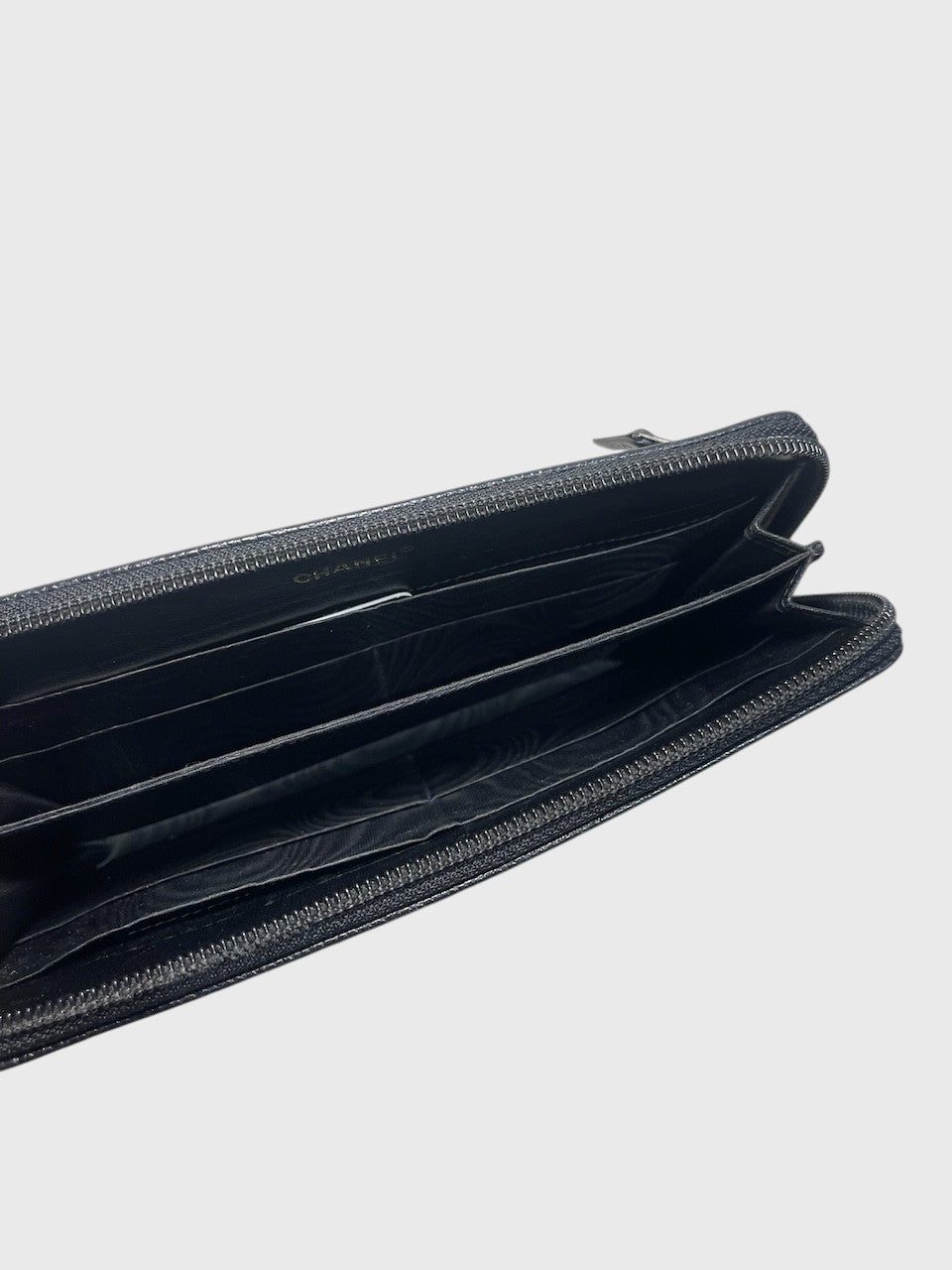 Portefeuille Chanel noir