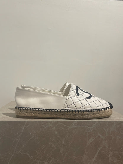 Espadrilles Chanel blanches T.41 NEUVES