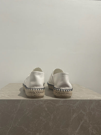 Espadrilles Chanel blanches T.41 NEUVES