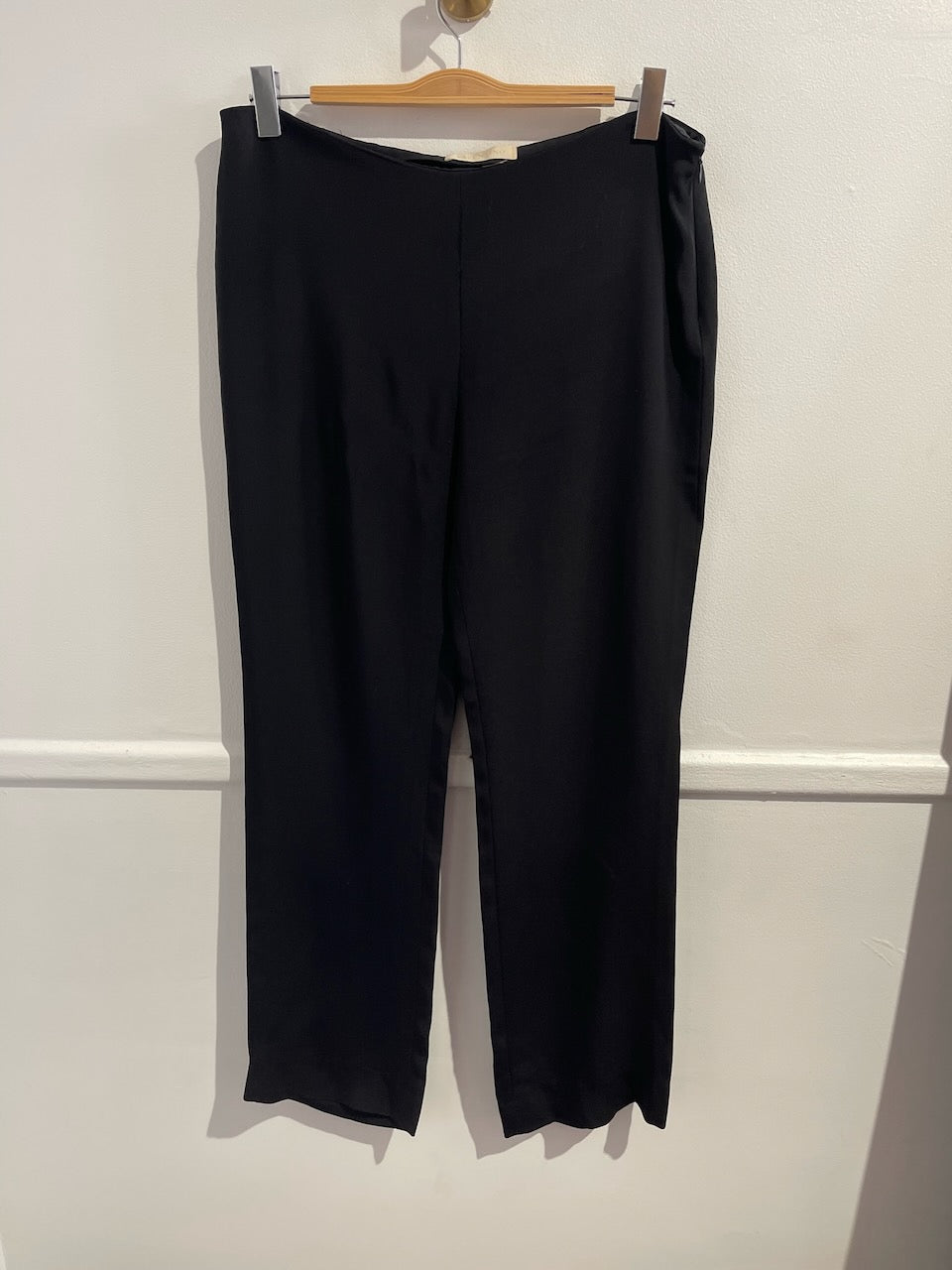 Pantalon Valentino noir T.40