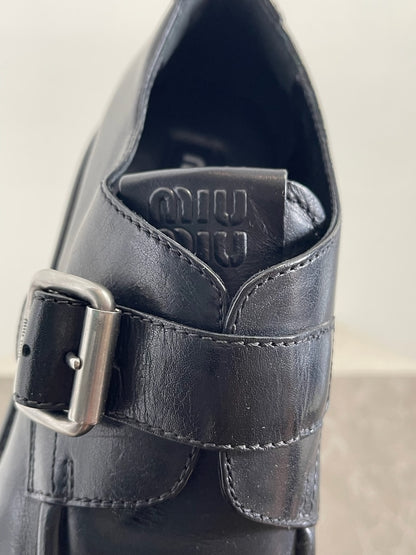 Richelieus Miu Miu noires T.39