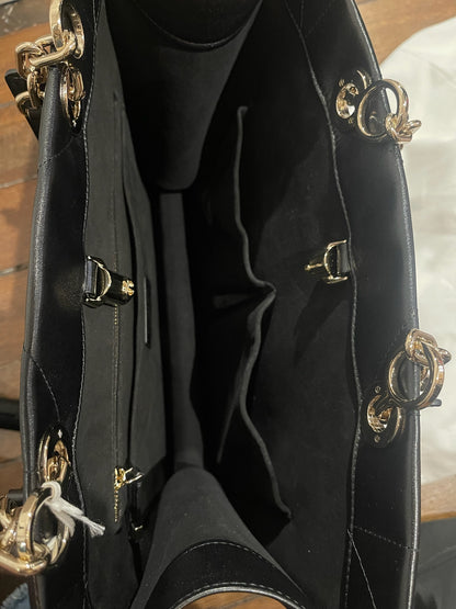 Sac Dior Essential medium noir