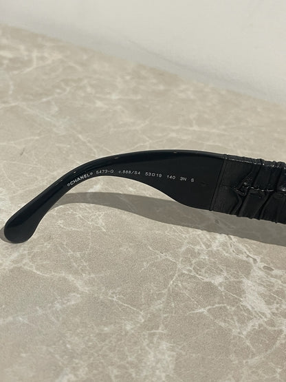 Lunettes de soleil Chanel noires