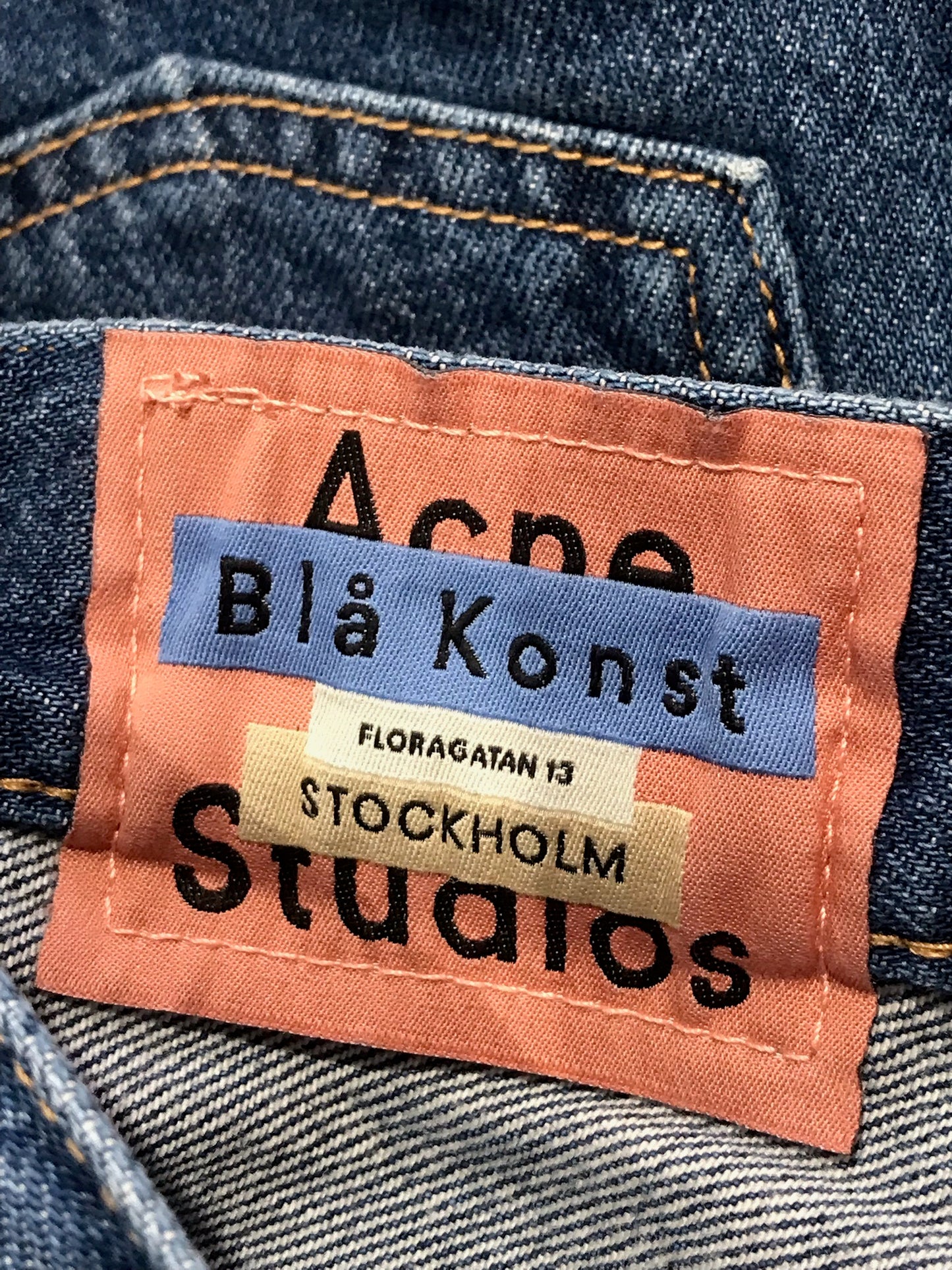 Short Acne Studios en jeans T.24
