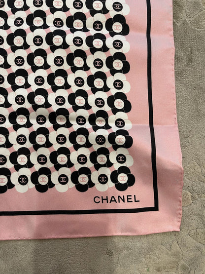Foulard 90 Chanel rose
