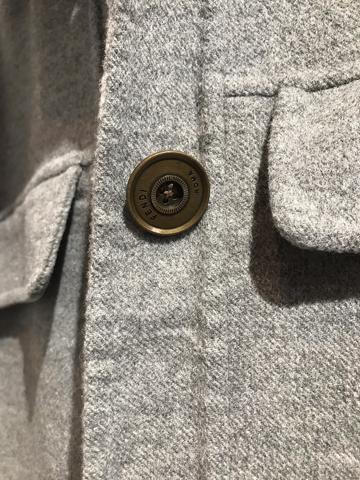 Manteau Fendi gris T.38