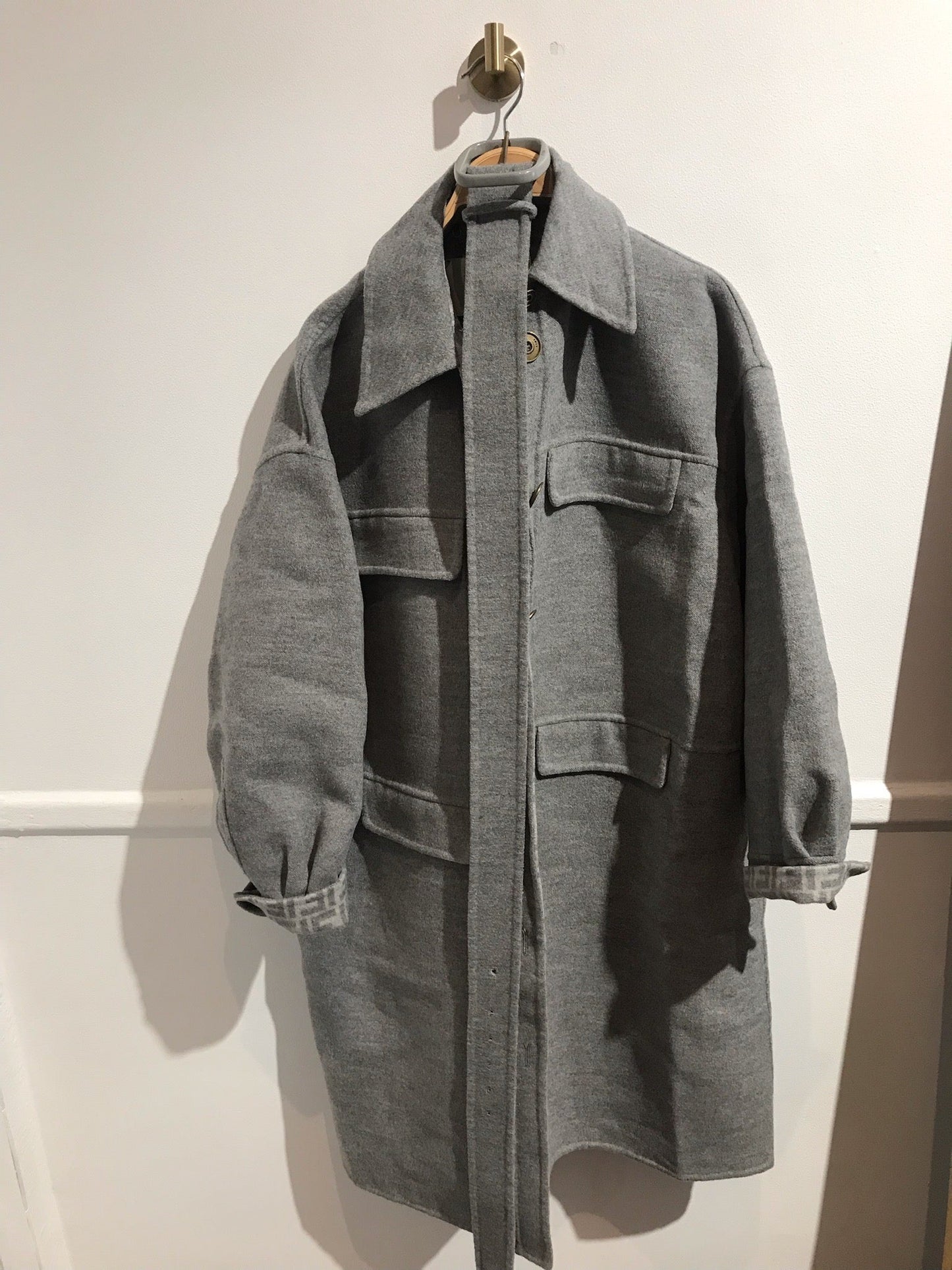 Manteau Fendi gris T.42